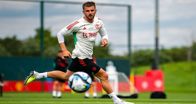 Mason Mount Sudah Kembali Latihan Bersama Tim Utama MU