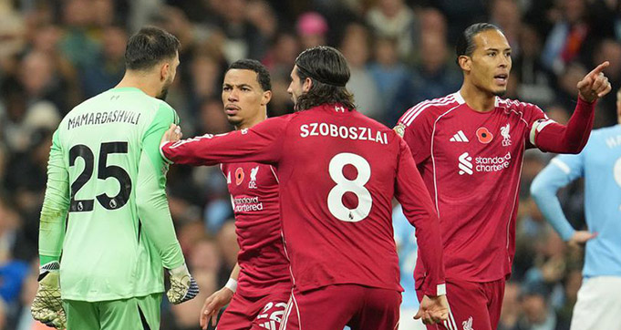 Pergerakan Liverpool Siapkan Alternatif Guehi Untuk Januari 2026